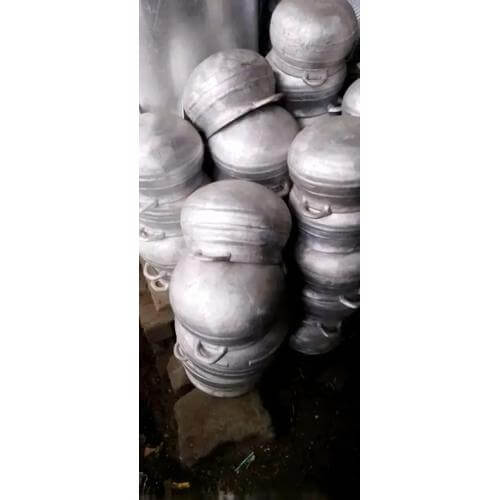 Cooking pots
